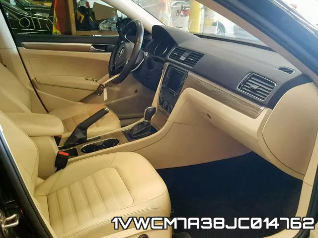 1VWCM7A38JC014762