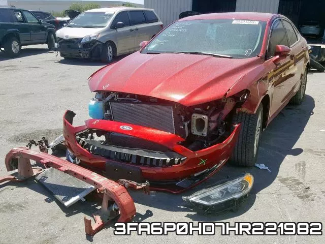 3FA6P0HD7HR221982_2.webp