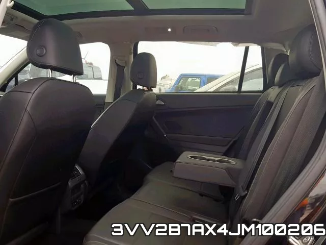 3VV2B7AX4JM100206_6.webp