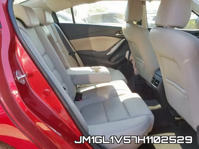 JM1GL1V57H1102529_6.webp