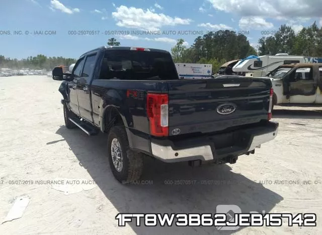 1FT8W3B62JEB15742_3.webp