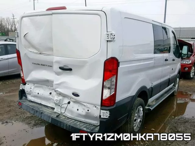 1FTYR1ZM0HKA78055_4.webp