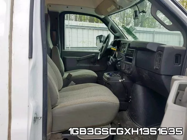 1GB3GSCGXH1351635_5.webp