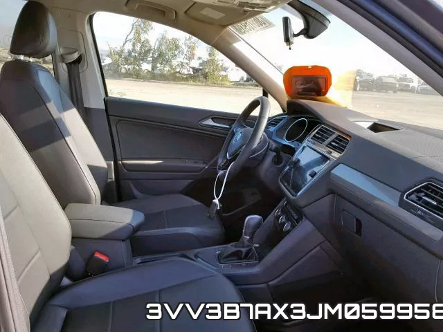 3VV3B7AX3JM059958_5.webp