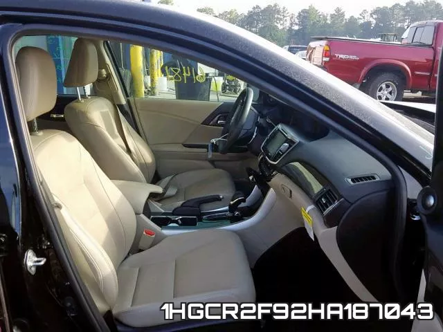 1HGCR2F92HA187043_5.webp