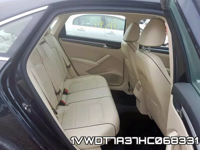 1VWDT7A37HC068331
