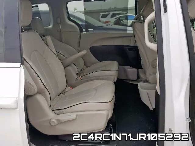 2C4RC1N71JR105292_6.webp