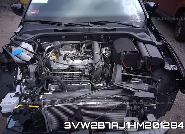 3VW2B7AJ1HM201284_10.webp