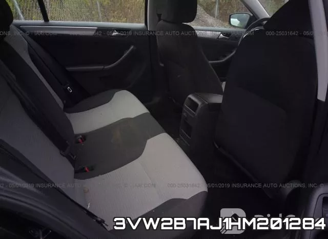 3VW2B7AJ1HM201284_8.webp